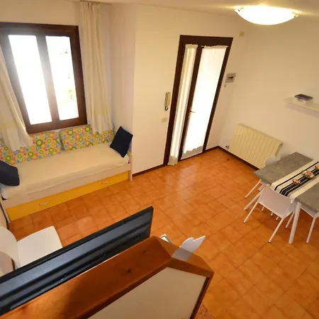 Onda Blu Apartment *